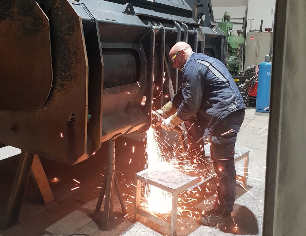 Martin Schuh - Baumaschinen Service & Reparatur